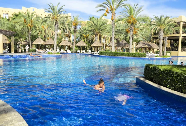 Santa Fe Hotel van de Riu in Cabo San Lucas — Stockfoto