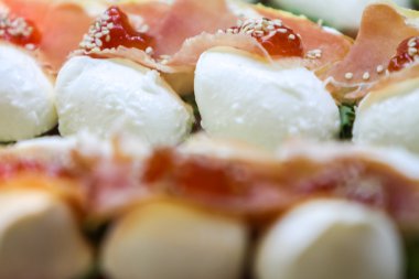 Caprese İspanyolca jambon ile