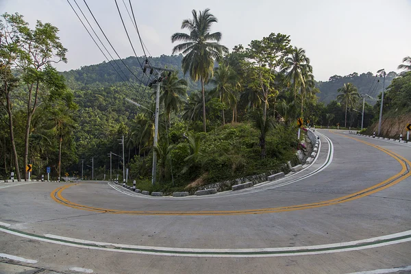 Tayland 'da dolambaçlı yol — Stok fotoğraf