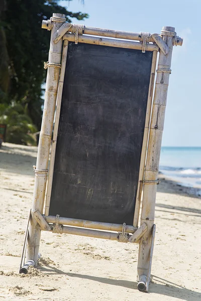 Empty signboard on the beach — Stock Photo, Image