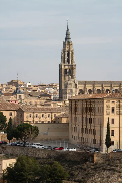 Widok katedry w Toledo — Zdjęcie stockowe