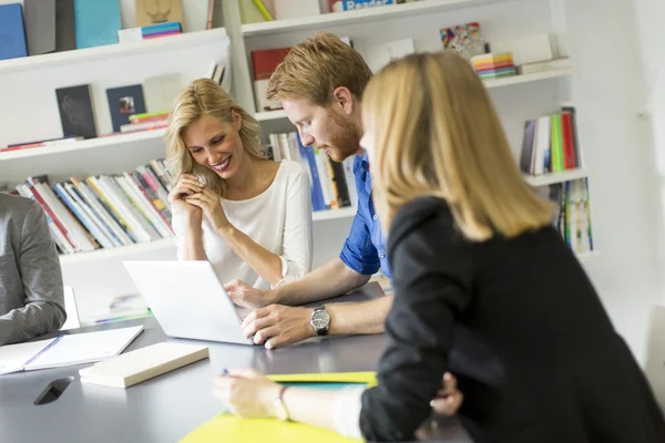 Business people in the office — Stock Photo, Image