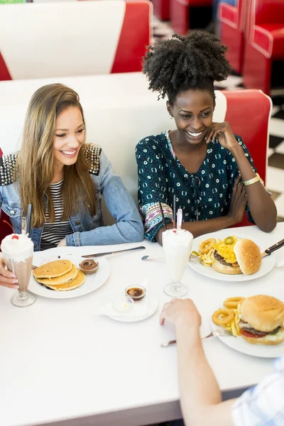 Women having diner — Stock Photo, Image