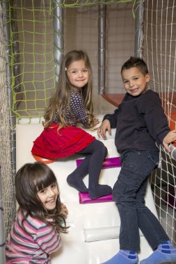 Şirin çocuk oyun odası