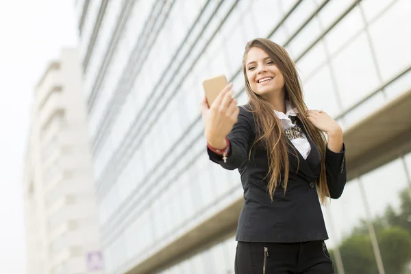 Woman taking selfie — Stock Photo, Image