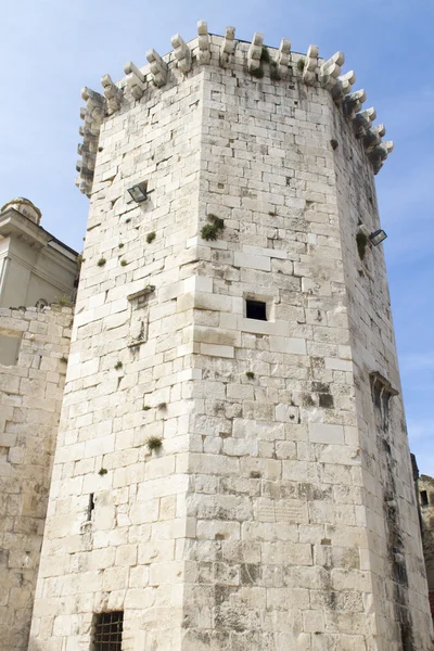 Torre veneziana em Split, Croácia — Fotografia de Stock