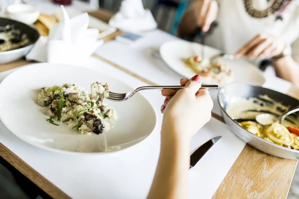 Two women in the restaurant — Stock Photo, Image