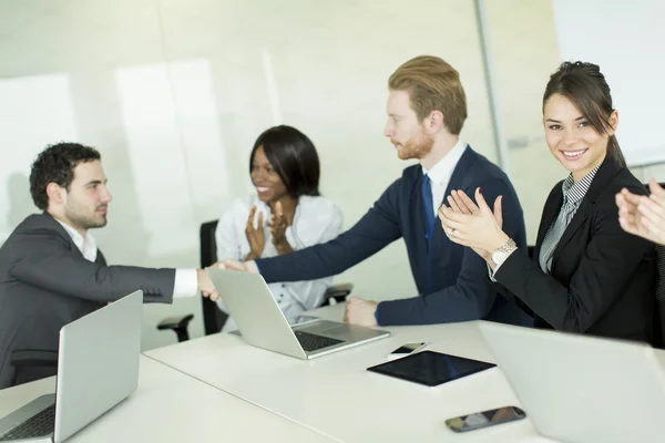 Business people shaking hands — Stock Photo, Image