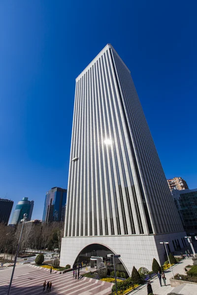 Wieżowiec Torre Picasso w Madryt, Hiszpania — Zdjęcie stockowe