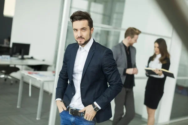 Young handsome  businessman — Stock Photo, Image