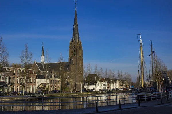 Utsikt över kanalen i Weesp — Stockfoto