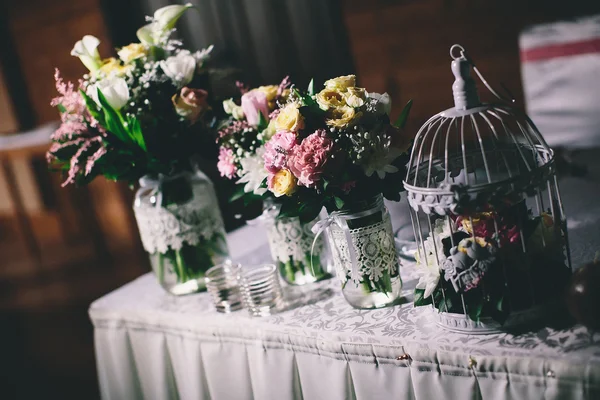 Květinová svatební dekorace — Stock fotografie
