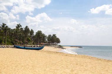 Negombo sahilde tekne