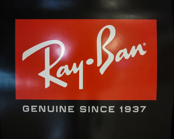 ray ban logo