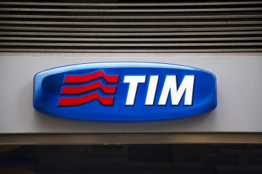 Tim mağaza işareti