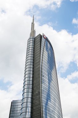 Milan kulede Unicredit