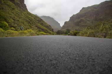 İspanya 'da dağ yolu