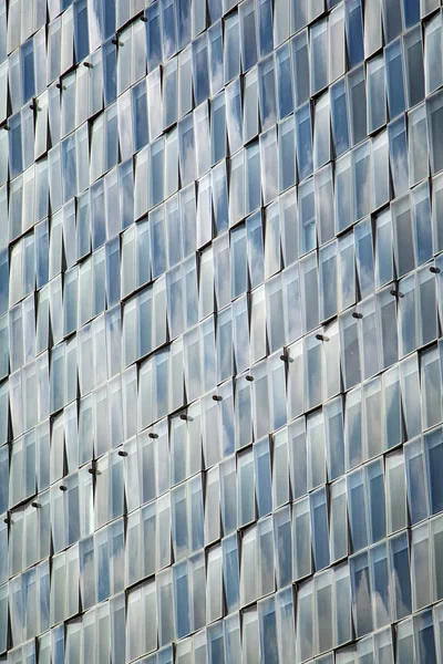 Janelas de edifício moderno — Fotografia de Stock