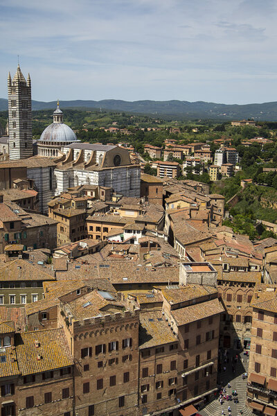 Вид с воздуха на город
