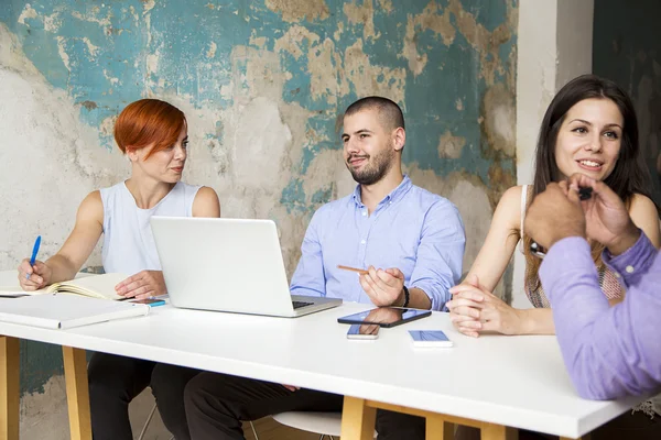 Young people in office — Stock Photo, Image