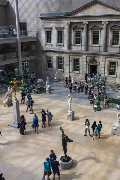 Metropolitní muzeum umění v new Yorku — Stock fotografie