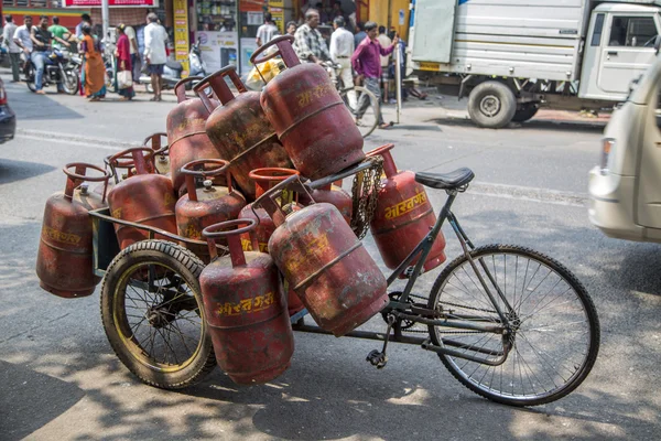 Mensen op de straat van Bombay — Stockfoto