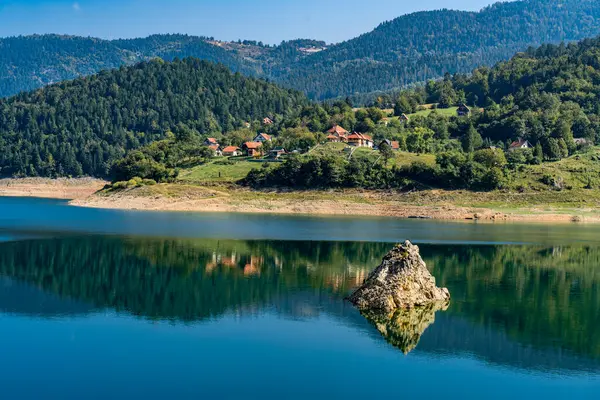 Vista Lago Artificial Zaovine Serbia — Foto de Stock