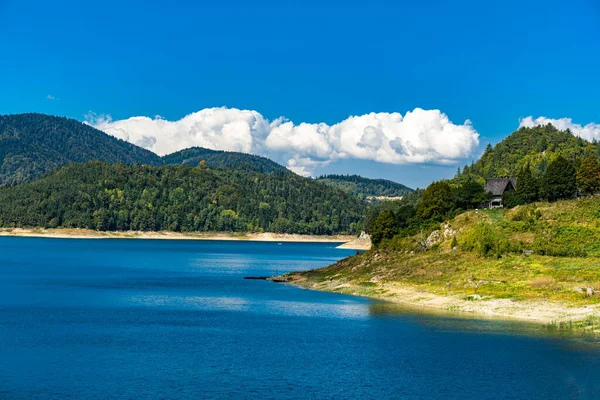 Vista Para Lago Zaovine Sérvia — Fotografia de Stock