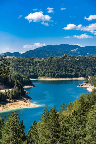 Vista Para Lago Zaovine Sérvia — Fotografia de Stock