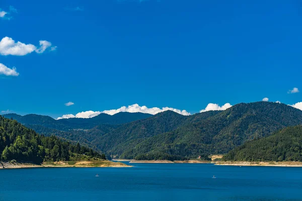 Vista Para Lago Zaovine Sérvia — Fotografia de Stock