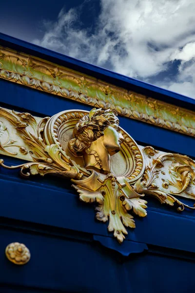 Vista Sulla Decorazione Antica Della Facciata Parigi Francia — Foto Stock