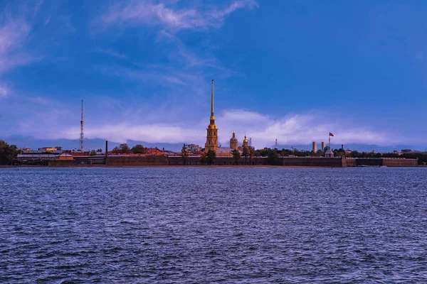 Vista Través Del Río Neva Peter Paul Fortaleza Catedral Sankt — Foto de Stock