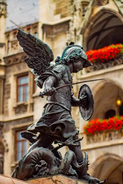 View Putto Fighting Dragon Part Mary Column 1638 Marienplatz Munich — Stock Photo, Image