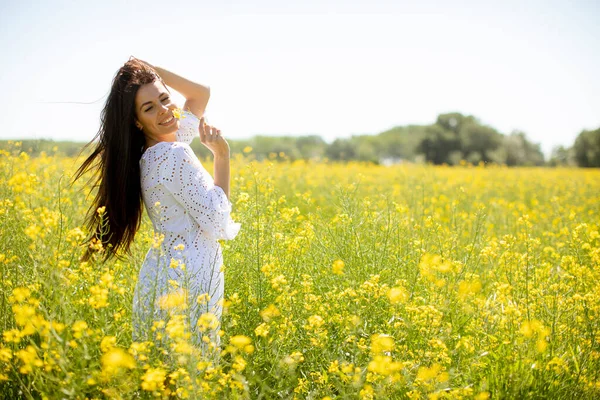 Pretty Young Woman Rapeseed Field — Stock Photo, Image