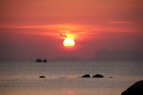 在安达曼海上日落 — 图库照片