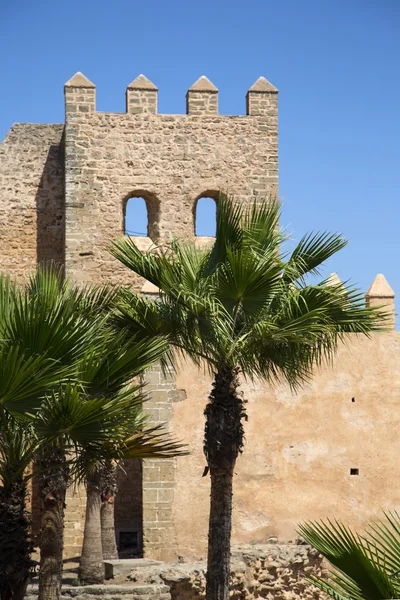Alte Stadtmauern in rabat, Marokko — Stockfoto