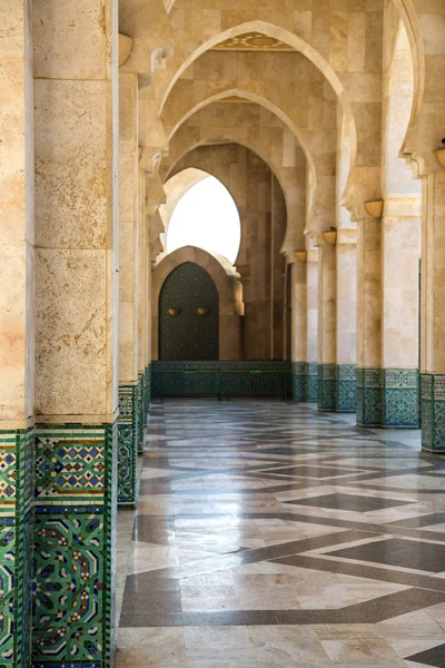 Доріжки в мечеті Hassan Ii — стокове фото