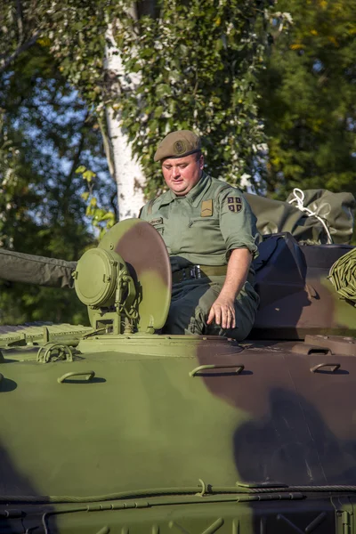 Infanterie bestrijding voertuig van de Servische strijdkrachten — Stockfoto