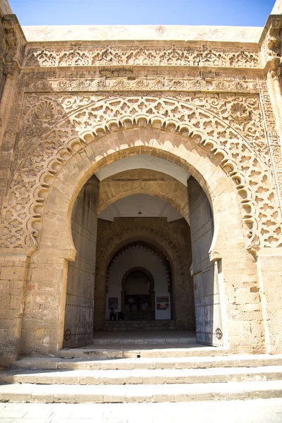 Старий Марокканський двері — стокове фото