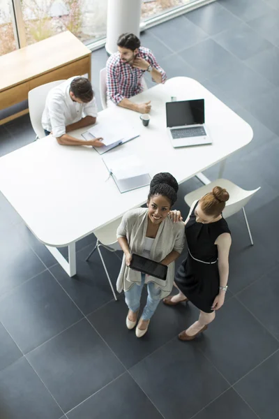 Young people in the office — Stock Photo, Image