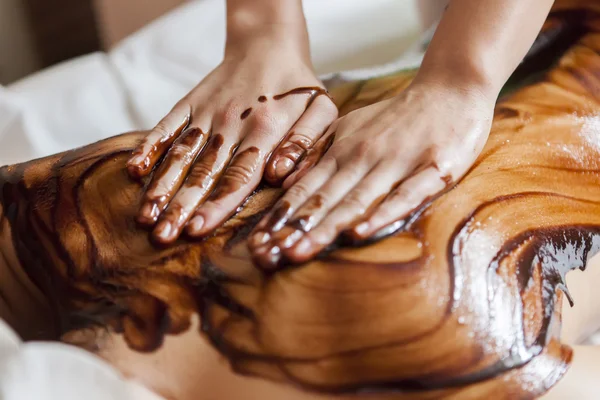 Warme chocolade massage — Stockfoto
