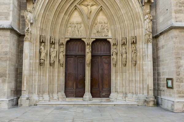 Minoritenkirche in wien — Stockfoto