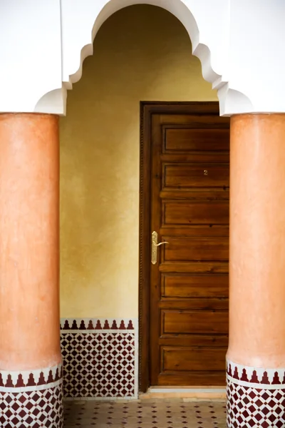 Moroccan door — Stock Photo, Image