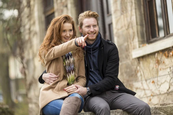 Young couple — Stock Photo, Image