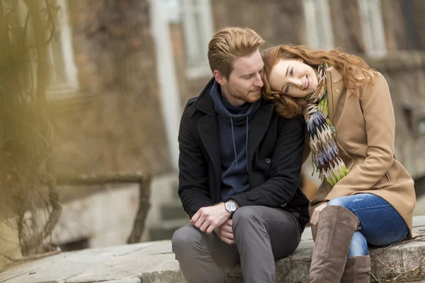 Young couple — Stock Photo, Image