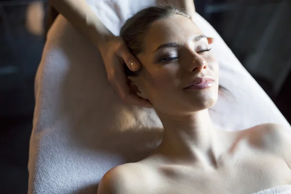 Facial massage — Stock Photo, Image