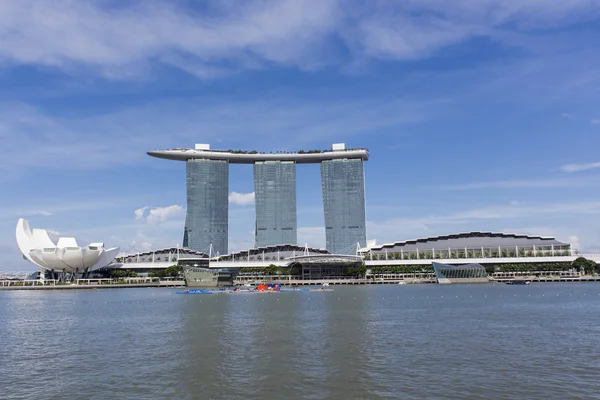 Marina Bay Sands itt: Szingapúr — Stock Fotó