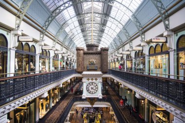 Kraliçe Victoria binada Sidney