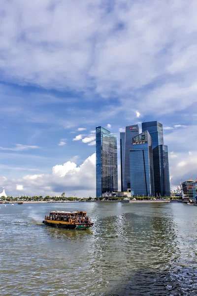 Marina Bay Financial Centre in Singapore — Stock Photo, Image