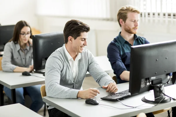 Students in the classroom — Stock Photo, Image